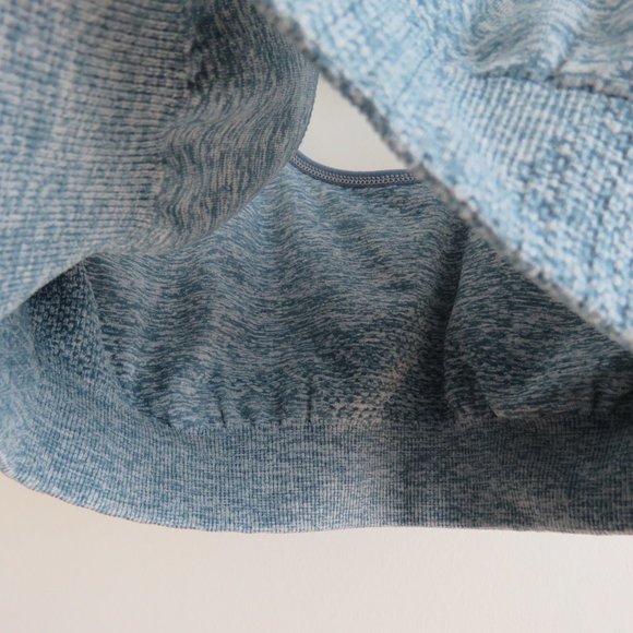 GYMSHARK Vital Seamless 2.0 Sports Bra in Blue Marl - Size S - Picture 13 of 14